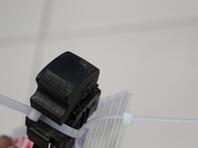 Кнопка стеклоподъемника Isuzu D-Max II 2012 - н.в.