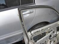 Уплотнитель двери Mitsubishi Carisma I 1995 - 2004