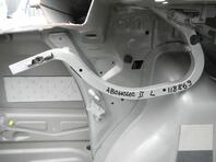 Петля крышки багажника Toyota Avensis II 2003 - 2008