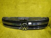 Решетка радиатора Volkswagen Tiguan I 2007 - 2016