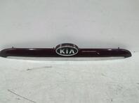 Накладка крышки багажника Kia Cerato I 2003 - 2009
