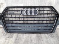 Решетка радиатора Audi Q7 с 2015 г.