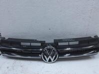 Решетка радиатора Volkswagen Touareg II 2010 - н.в.