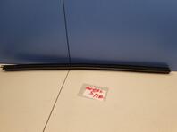 Молдинг двери передней правой Tesla Model S 2012 - н.в.