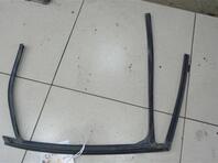 Уплотнитель стекла двери Ford Focus II 2005 - 2011
