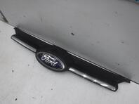 Решетка радиатора Ford Focus III 2011 - 2019