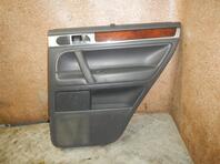 Обшивка двери задней правой Volkswagen Touareg I 2002 - 2010