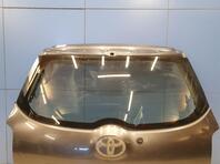 Стекло двери багажника Toyota Auris (E15) 2006 - 2012