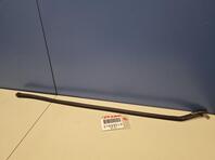 Уплотнитель двери Lexus CT 2010 - 2018