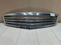 Решетка радиатора Mercedes-Benz C-Klasse III W204 2006 - 2015
