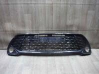 Решетка в бампер Toyota Camry VII [XV50] 2011 - 2018