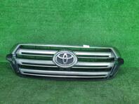 Решетка радиатора Toyota Land Cruiser [200] 2007 - 2021