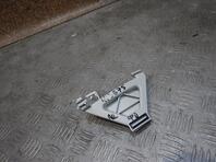 Кронштейн бампера переднего Ford Focus II 2005 - 2011