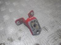 Петля двери передней Mazda 3 I [BK] 2003 - 2009