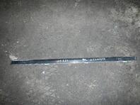 Накладка стекла заднего левого Nissan Almera II [N16] 2000 - 2006
