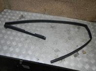 Уплотнитель стекла двери Nissan Note I [E11] 2005 - 2013