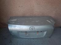 Крышка багажника Toyota Avensis II 2003 - 2008