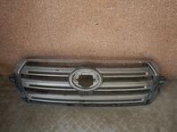 Решетка радиатора Toyota Land Cruiser [200] 2007 - 2021