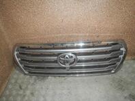 Решетка радиатора Toyota Land Cruiser [200] 2007 - 2021