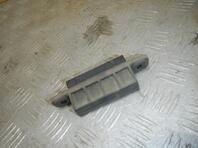 Кнопка открывания багажника Toyota Vitz P10 1999 - 2005