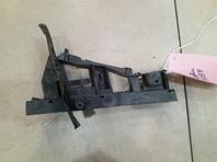 Кронштейн (кузов снаружи) Ford Focus II 2005 - 2011