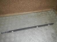 Накладка стекла заднего левого Nissan Qashqai (J10) 2006 - 2014
