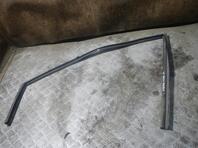 Уплотнитель стекла двери Nissan Tiida I [C11] 2004 - 2013
