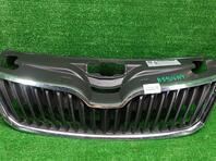 Решетка радиатора Skoda Rapid I 2012 - 2020