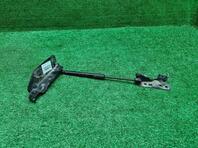 Петля капота Land Rover Discovery Sport c 2014 г.