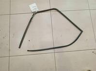 Уплотнитель стекла двери Toyota Corolla Spacio I 1997 - 2001