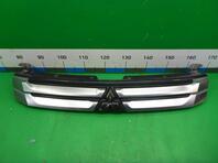 Решетка радиатора Mitsubishi Outlander III 2012 - 2024