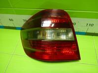 Фонарь задний левый Mercedes-Benz M-Klasse II [W164] 2005 - 2011