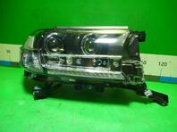 Фара правая Toyota Land Cruiser [200] 2007 - 2021