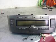 Блок управления климатической установкой Toyota Avensis II 2003 - 2008