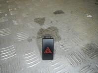 Кнопка аварийной сигнализации Toyota Avensis III c 2009 г.