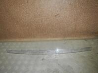Накладка двери багажника Toyota Wish I 2003 - 2009