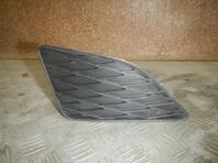 Решетка в бампер Toyota Corolla X [E14, E150] 2006 - 2013