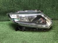 Фара правая Nissan X - Trail (T32) c 2014 г.