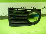 Рамка фары противотуманой правой Volkswagen Golf V 2003 - 2009