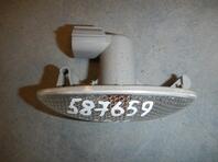 Указатель поворота правый Toyota Yaris 2005 - 2011