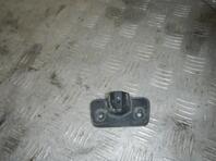 Ответная часть замка двери Volkswagen Caddy III c 2004 г.
