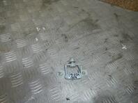 Петля двери багажника Hyundai Getz 2002 - 2011