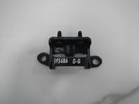 Петля двери Nissan Qashqai (J10) 2006 - 2014
