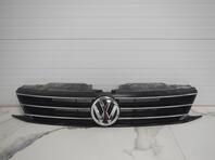 Решетка радиатора Volkswagen Jetta VI 2010 - 2018