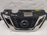 Решетка радиатора Nissan X - Trail (T32) c 2014 г.
