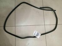 Уплотнитель двери Ford Fusion 2002 - 2012