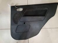 Обшивка двери задней правой Ford Fusion 2002 - 2012