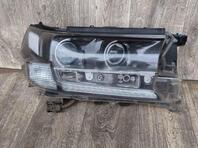 Фара правая Toyota Land Cruiser [200] 2007 - 2021