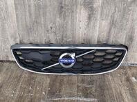 Решетка радиатора Volvo V40 Cross Country 2012 - 2019