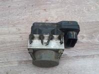 Блок управления ABS Toyota Corolla X [E14, E150] 2006 - 2013